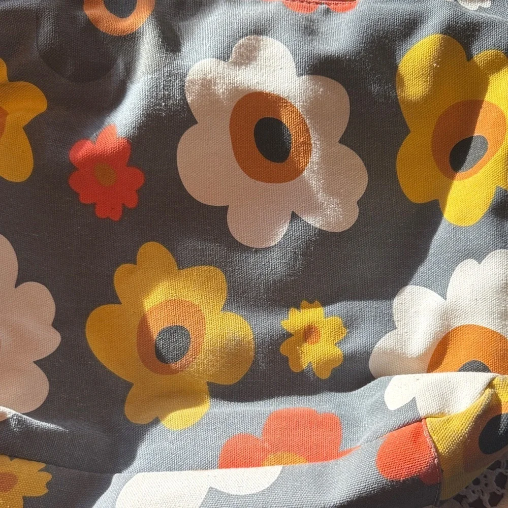BNWT Farmhouse is my style Floral Gray Tote Bag